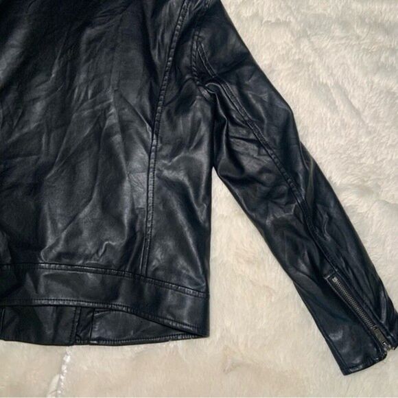 XS Old Navy Vegan Faux Leather Zip up Black Jacket - Picture 6 of 14